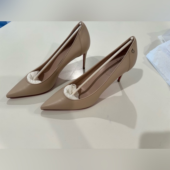 Christian Louboutin Sporty Kate Napa - Picture 5 of 16